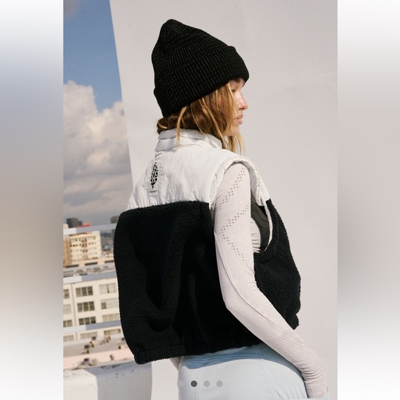 Free People Journey Ahead Vest Size XL Black Combo Half Zip NEW - Picture 3 of 13